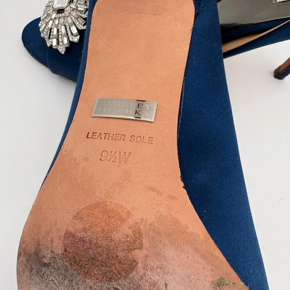 Badgley‎ Mischka Navy Blue Satin Peep Toe Heels Embellished Crystal Sparkle 9.5W